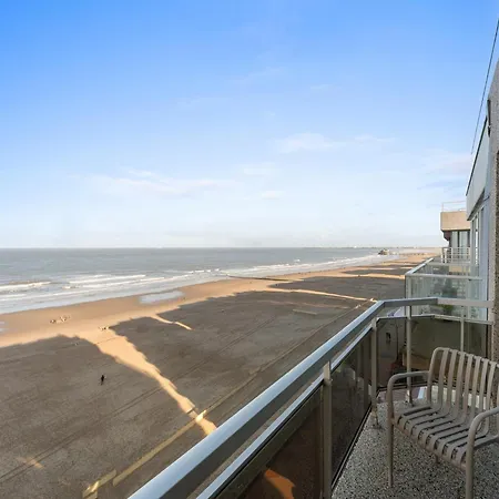 Apartment Zeedijk Beachfront In Belgium