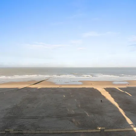 Apartment Zeedijk Beachfront In Belgium